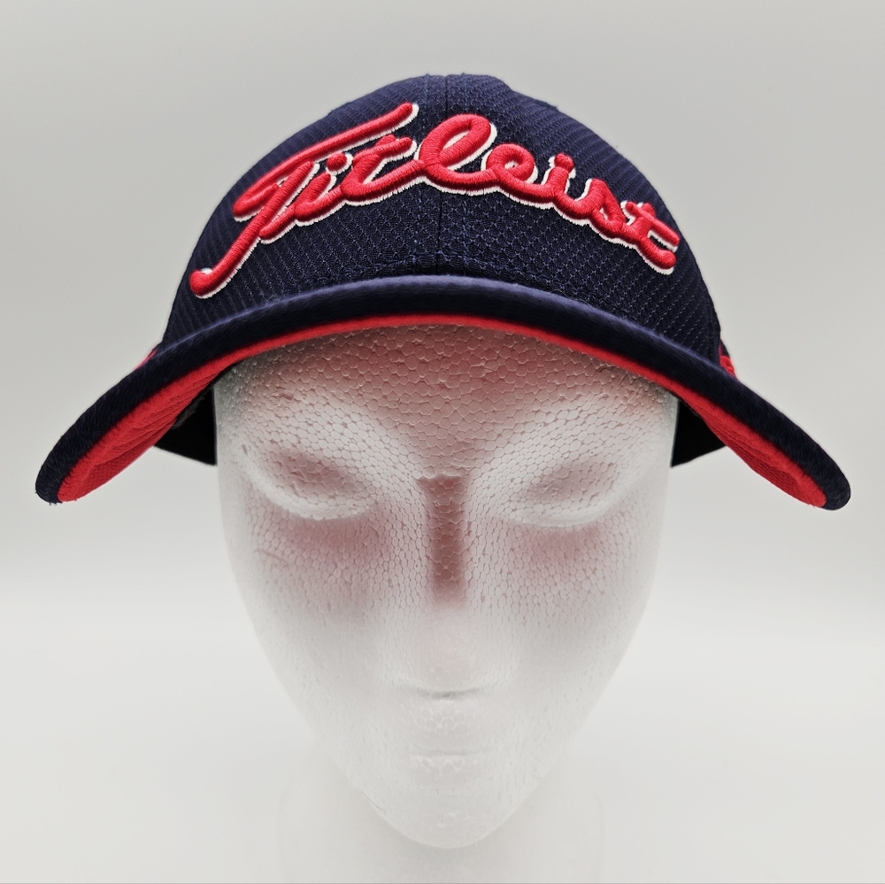 TITLEIST | Pro V1 FootJoy stretch fit golf cap hat